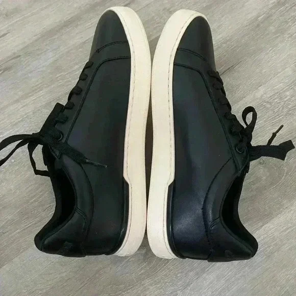 COACH - Coach Outlet Clip Low Top Sneaker - Picture 5 of 7